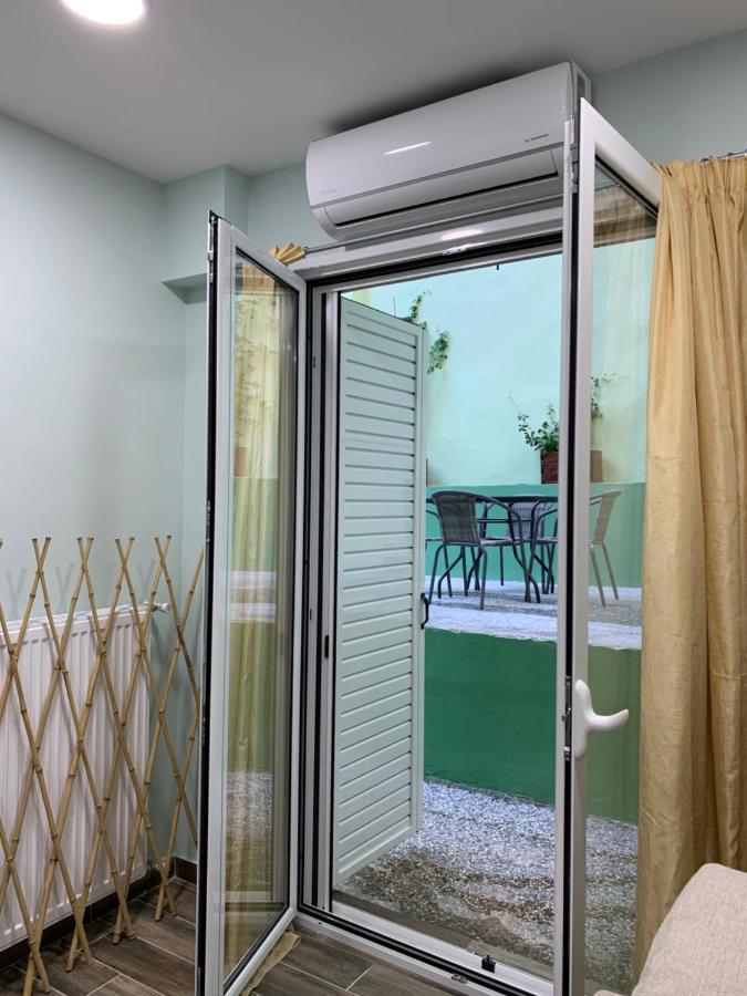 Cozy Apartment Metaxourgeio Greendom Athens Ngoại thất bức ảnh