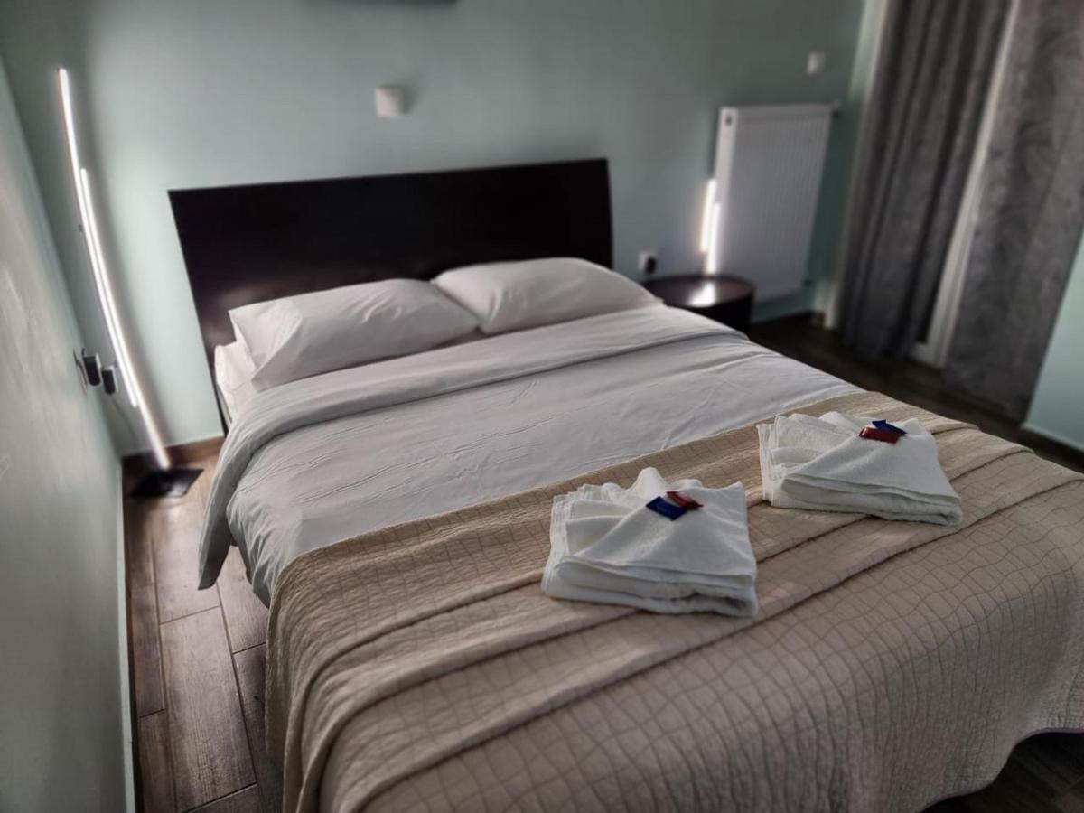 Cozy Apartment Metaxourgeio Greendom Athens Ngoại thất bức ảnh